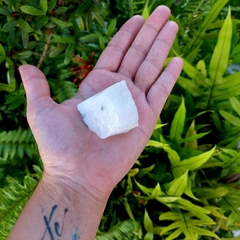 Quartzo Branco Bruto - Libertação, Clareza e Sabedoria Interior