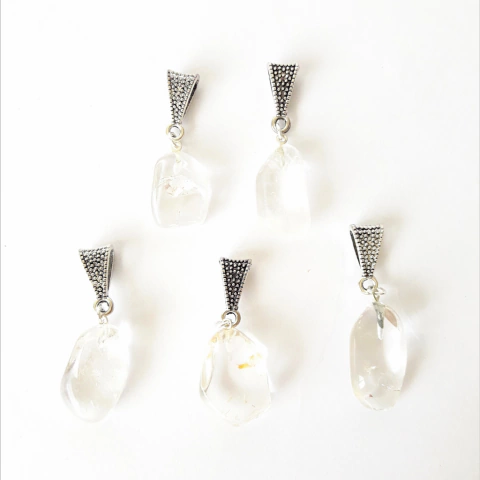 Pingente de Quartzo Cristal Natural - Cura, Potencialização e Purificação
