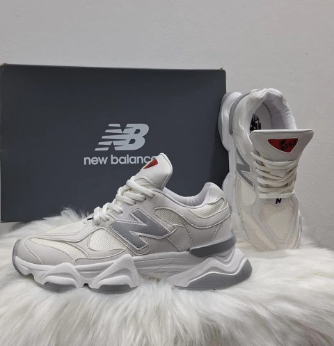 9060 Blanco N Gris - comprar online