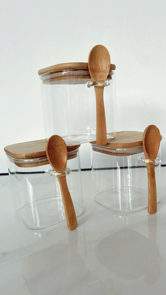 FRASCO L DE VIDRIO CON CUCHARA DE BAMBOO - comprar online