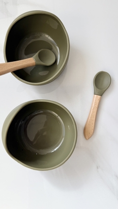 Bowl de silicona con cuchara - Verde oliva - comprar online