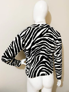 Jaqueta Wild Chic na internet