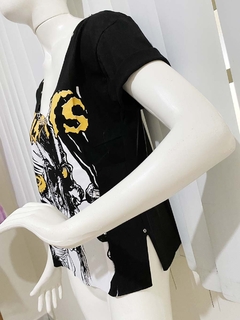 Blusa Misfits na internet
