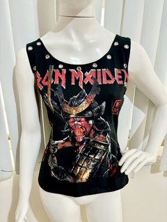 Blusa Iron Maiden Costas Nua Correntes na internet