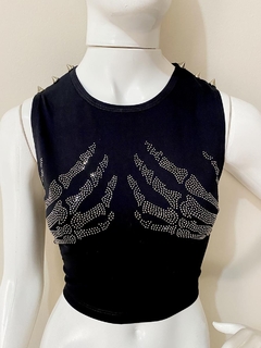 Maxi Cropped Skull Hands Deluxe