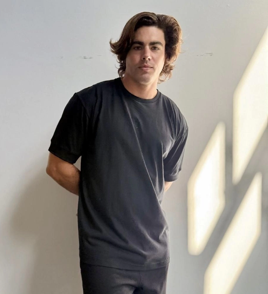 Remera Basic PALA Negra