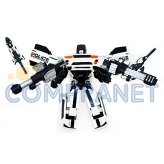 Imagen de Auto Robot Transformable, se convierte en auto + 2 armas 12655