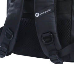 Mochila Porta Notebook Clásica, 18” Pierre Cardin Reforzada USB 13528