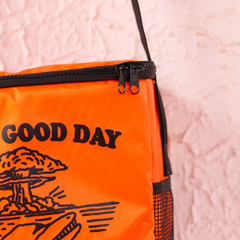 BOLSA TERMICA / JUST A GOOD DAY - loja online