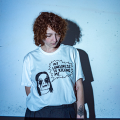 CAMISETA / MY LONELINESS IS KILLING ME na internet