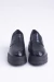 Mocassim com textura e verniz - comprar online