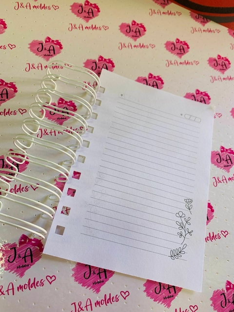 Miolo Flores Pretas A6 junto com o Wire-o