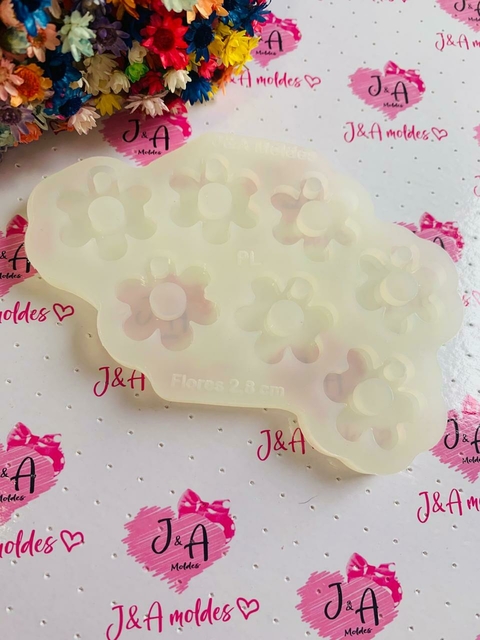 Molde Flores 2,8 cm Platina - comprar online