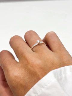 anel solitário fine cravejado - comprar online