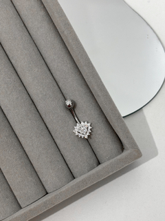 piercing umbigo coração luxo crav. - comprar online