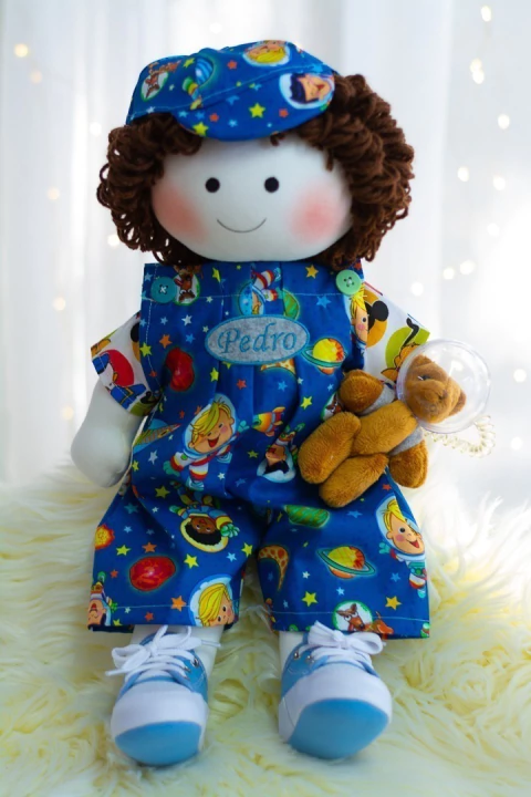 Boneco Pedro