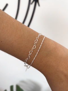 PUP3034b7 Pulseira dupla corações + singapura prata