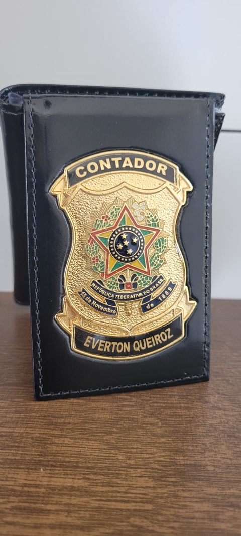 Carteira em couro com brasão - Contador personalizado com nome