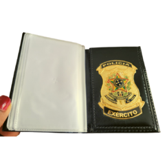 Carteira porta documentos em couro com brasão - Polícia do exército - comprar online
