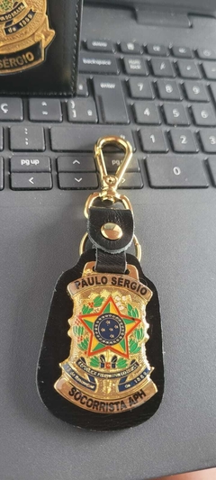 Chaveiro em couro e metal personalizado com sua profissão