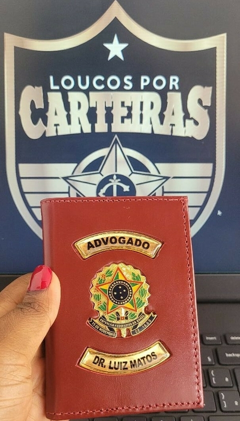Carteira porta documentos em couro com brasão - Advogado personalizado com nome - comprar online