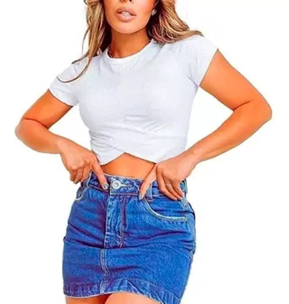 Top Cropped Manga Curta Canelado Detalhe Transpassado