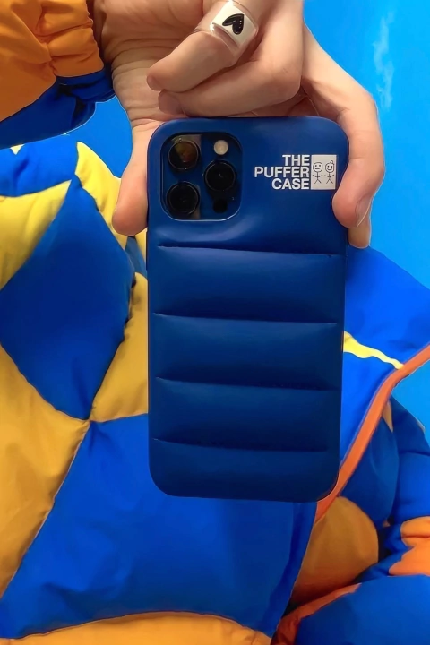 Puffer Case IPhone Electric Blue Harlem Fitters