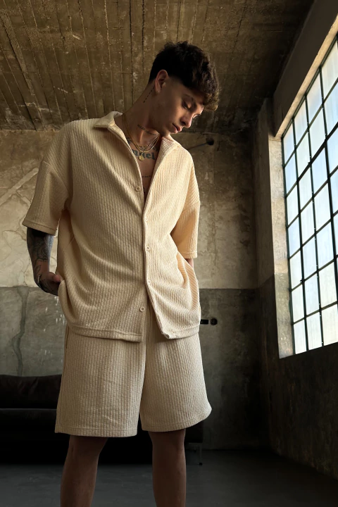 Short Tom color Butter - comprar online