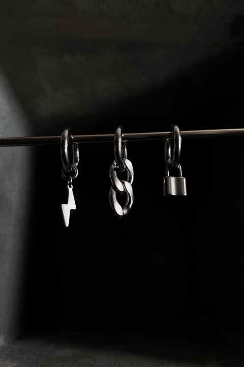 Arito Pendant (Individual)