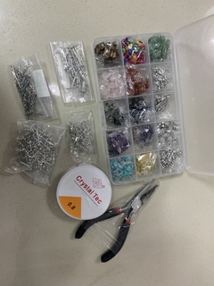 Kit para fabricação de bijuterias/jóias com pedras naturais