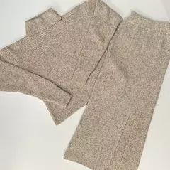 CONJUNTO MOUSSE DAYANE