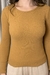 Blusa Gola Careca Caramelo na internet