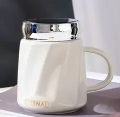 TAZA DE CERÁMICA CON TAPA ESPEJO en internet