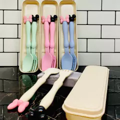 SET CUBIERTOS NIÑO MOUSE CON ESTUCHE*