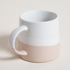 TAZA MUG CONICO BEIGE 500ML en internet