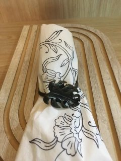 SERVILLETERO ARGOLLA DE METAL CON DISEÑO C/U - tienda online