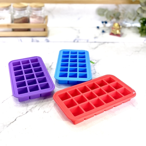 CUBETERA DE HIELO SILICONA COLORES LISOS C/U