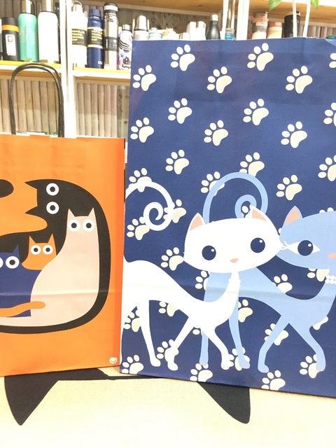 BOLSA DE PAPEL DISEÑO CATS - comprar online