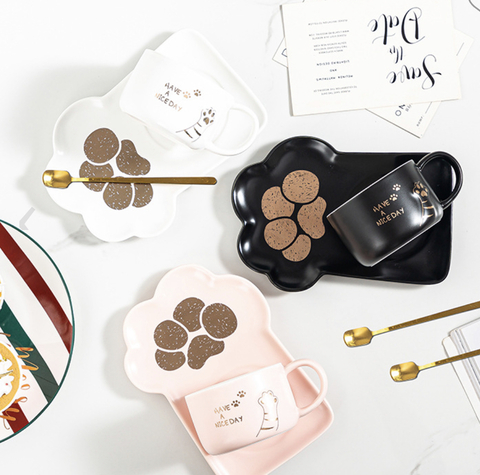 SET DE TAZA DE CERAMICA CON PLATO + CUCHARITA CAT HUELLA