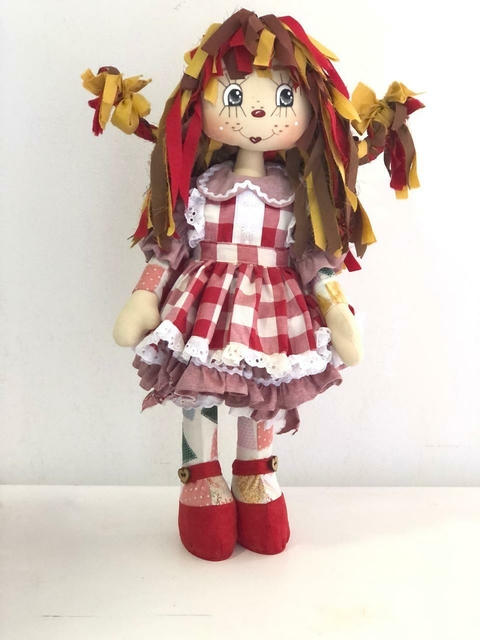 BONECA EMÍLIA (Peça Pronta)