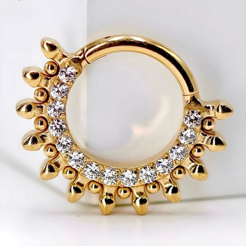 ARGOLA TITÂNIO CLICKER MACAU ORNAMENTAL ZIRCÔNIAS