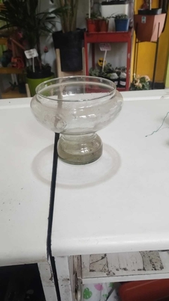 FLORERO BOINA DE 13CM CON PIE VIDRIO