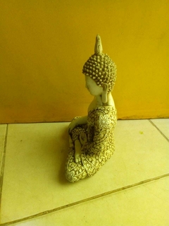 BUDA BHUMISPARSHA 44X17X31 en internet