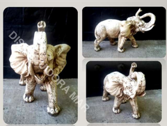 Imagen de ELEFANTE PARADO De Resina 47x25x67