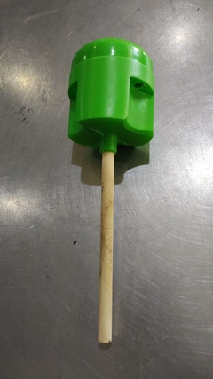 PORTA CEBO PARA HORMIGAS