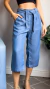 Calça jeans feminina pantacourt