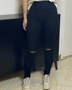Calça Skinny Preta - Olivia