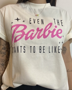 Camiseta - Barbie na internet