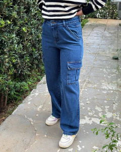 CALÇA CARGO WIDE LEG - ESCURA - comprar online