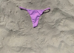 Bottom Sculp listrado - comprar online